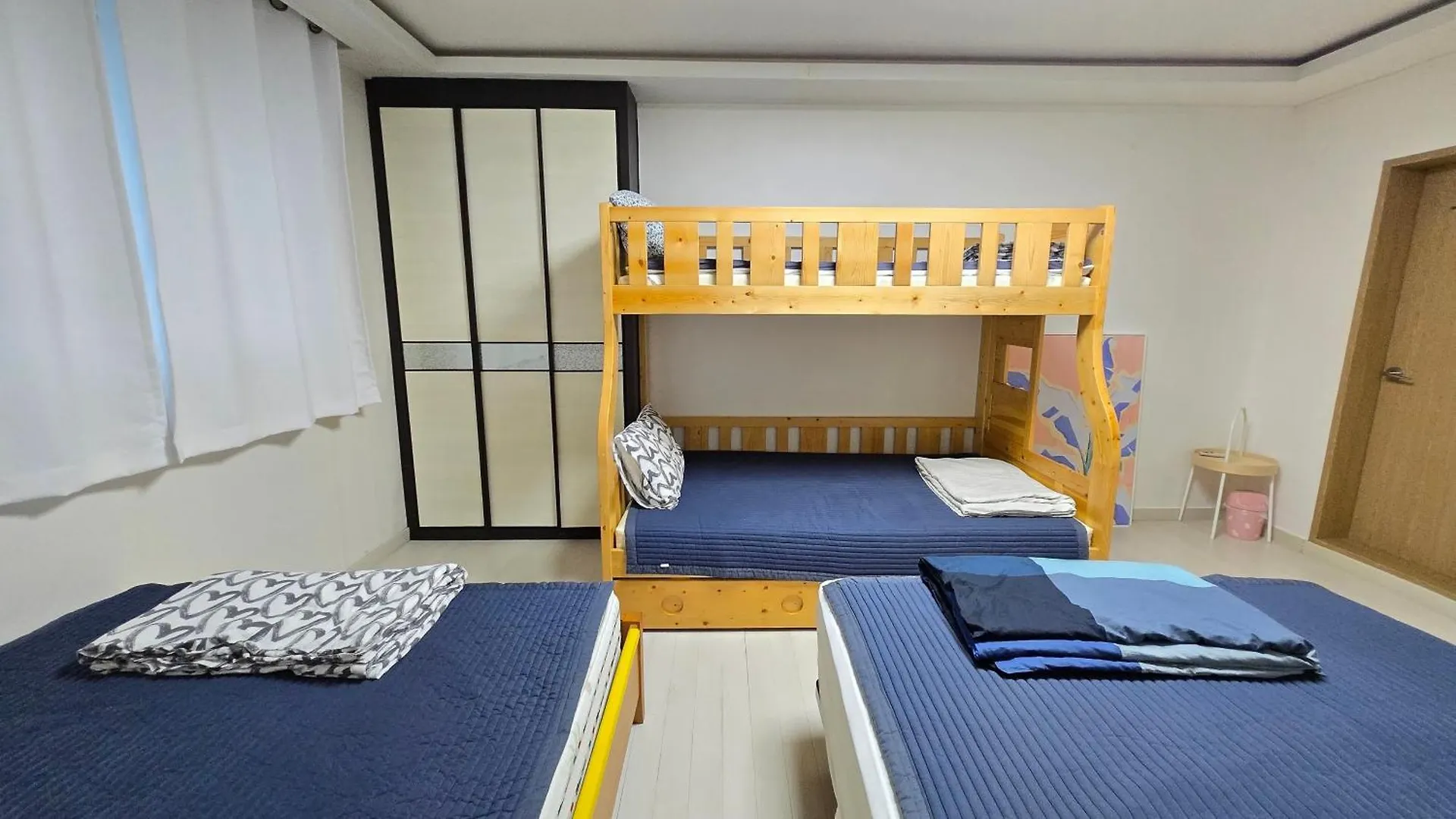 Guest house Rare House 4 Hotel Incheon