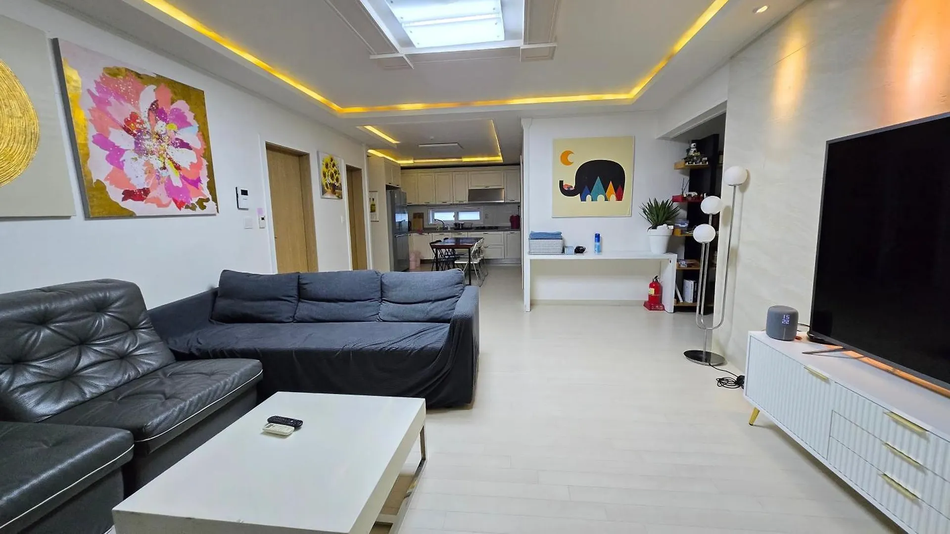 Rare House 4 Hotel Incheon Guest house