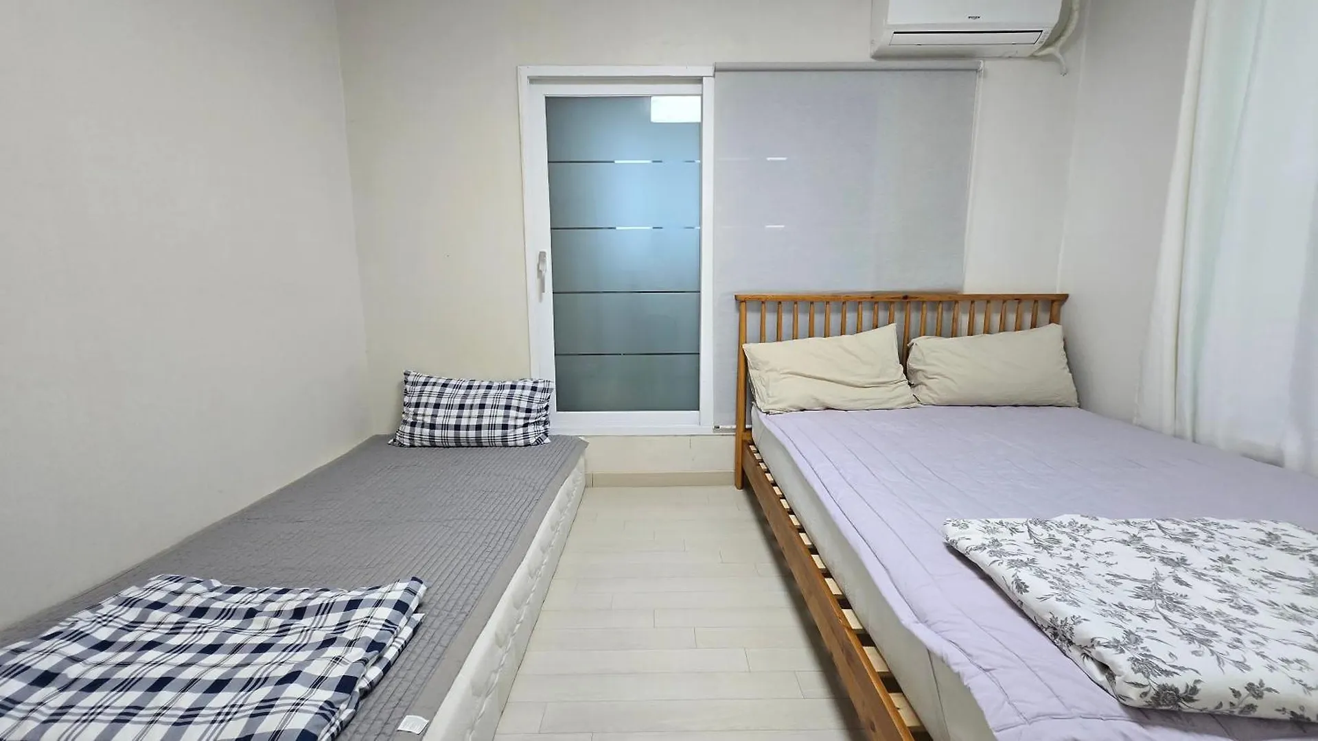 Wisma tamu Rare House 4 Hotel Incheon