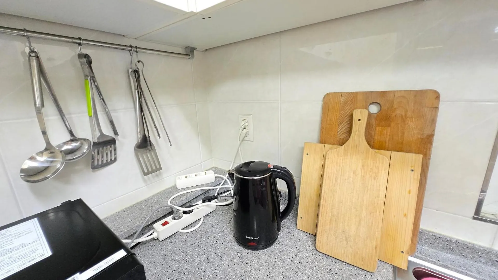 Rare House 4 Hotel Incheon 3*,  South Korea